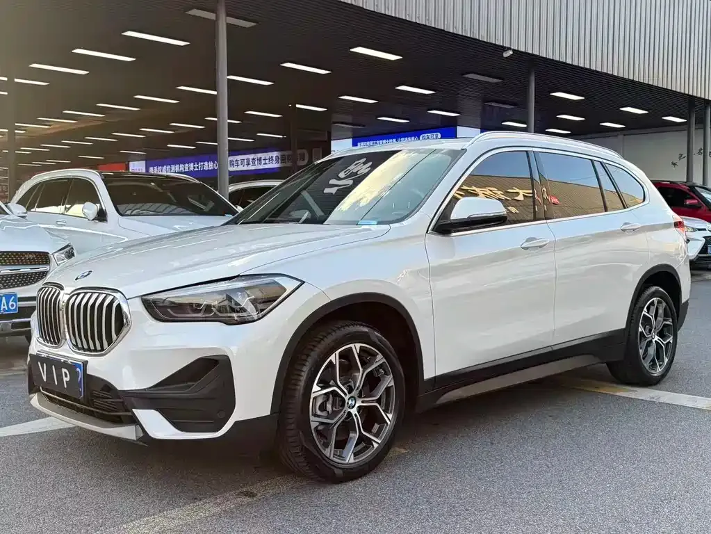 BMW X1 — фото 4