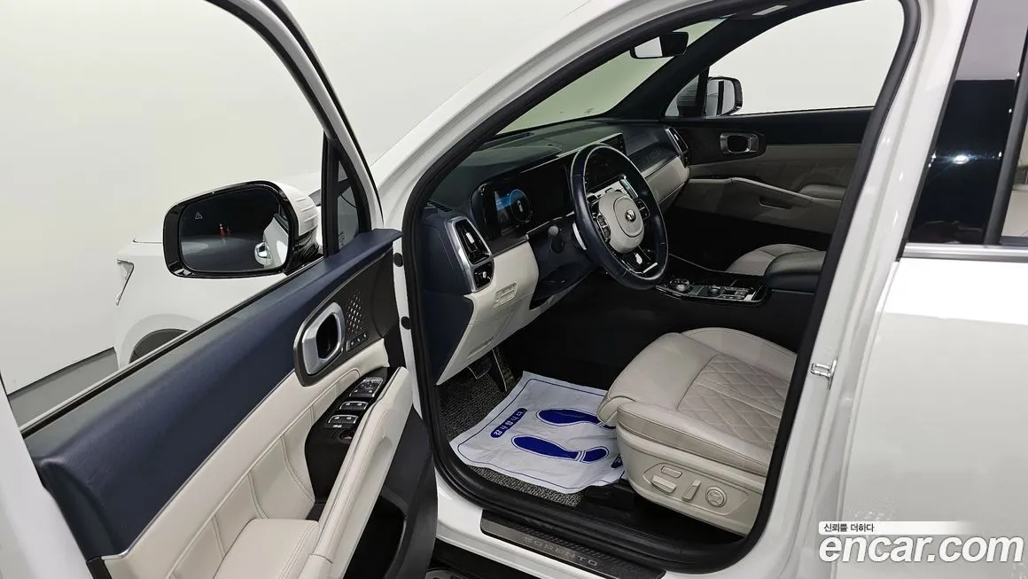 Kia Sorento — фото 10