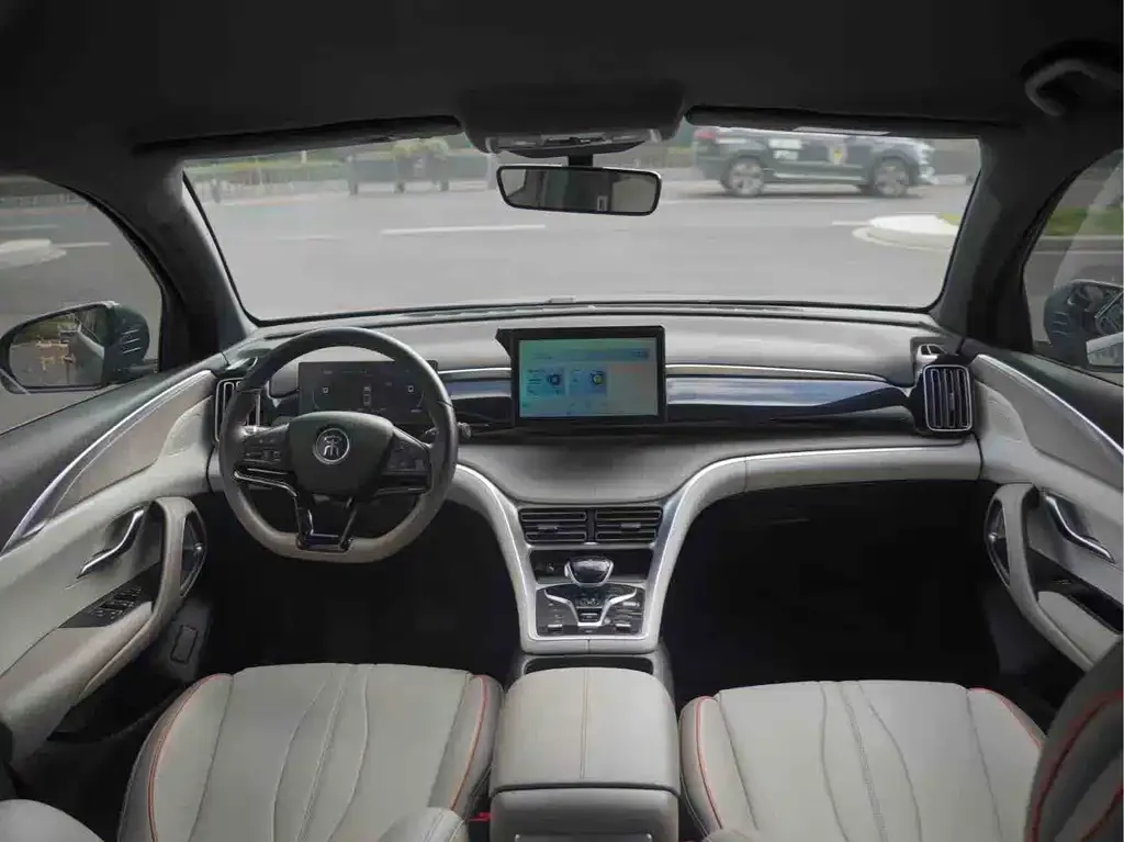 BYD Pro New Energy — фото 3