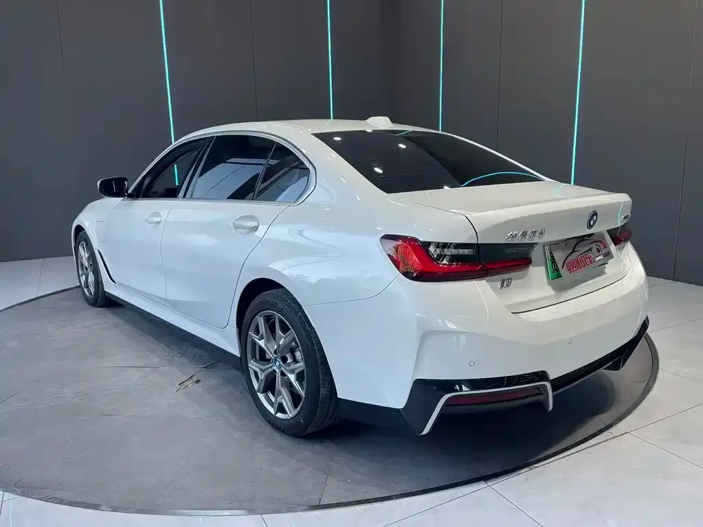 BMW i3 — фото 6