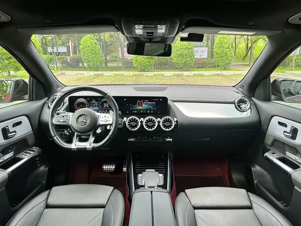 Mercedes-Benz GLA AMG — фото 9
