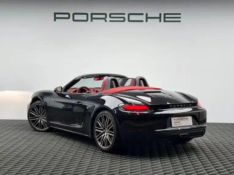 Porsche 718 — фото 6