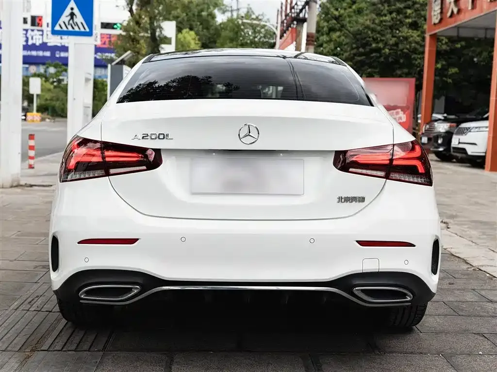 Mercedes-Benz A-Class — фото 10
