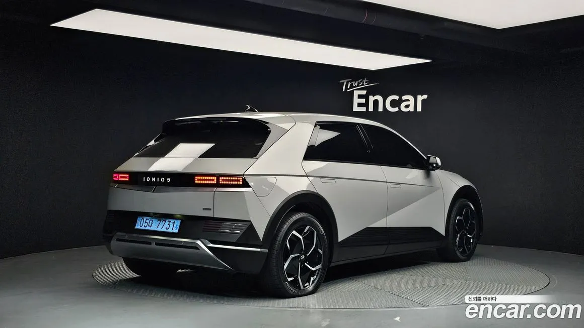 Hyundai Ioniq5 — фото 2