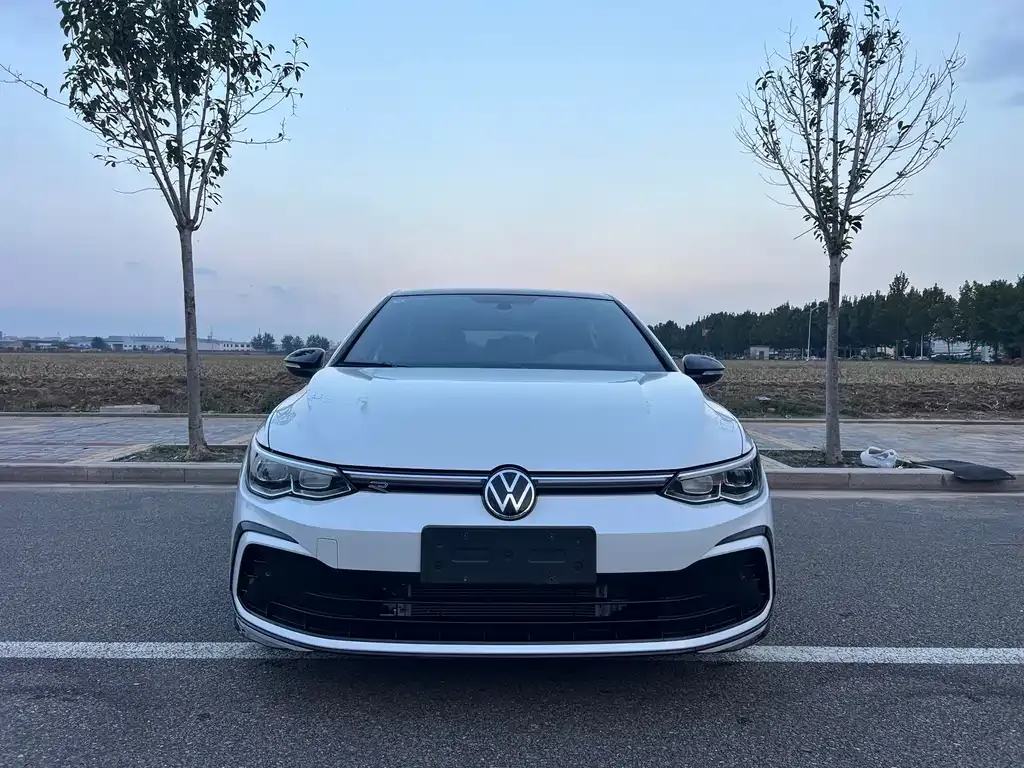 Volkswagen Golf — фото 2