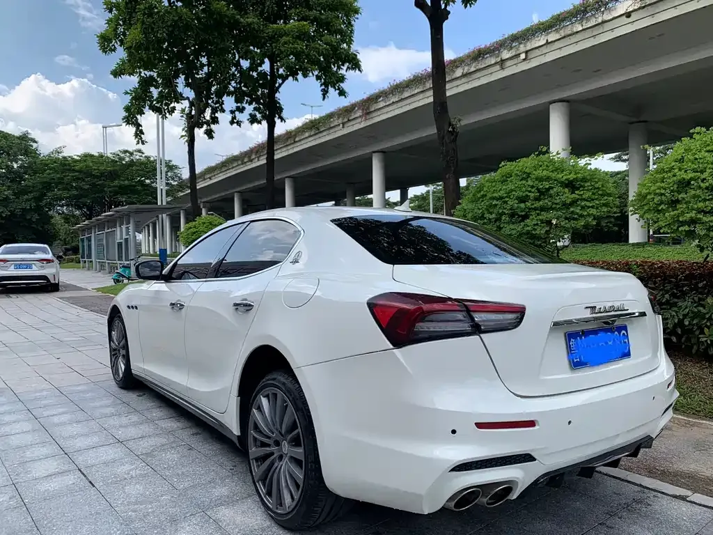 Maserati Ghibli — фото 5