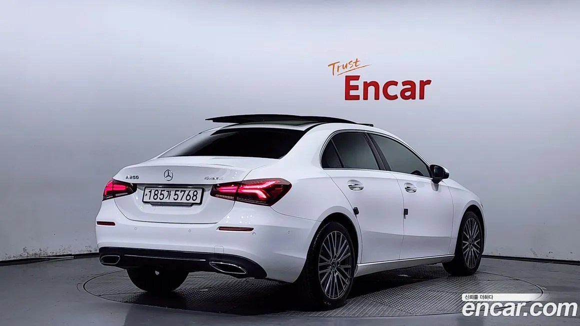 Mercedes-Benz A-Class — фото 2