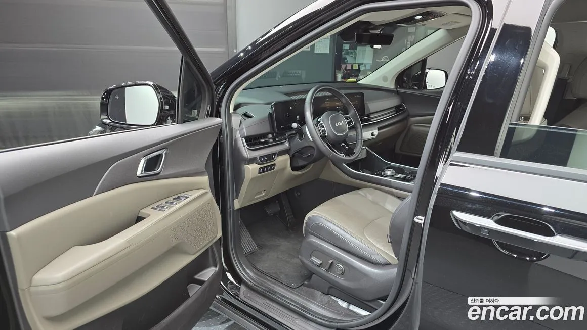 Kia Carnival — фото 10