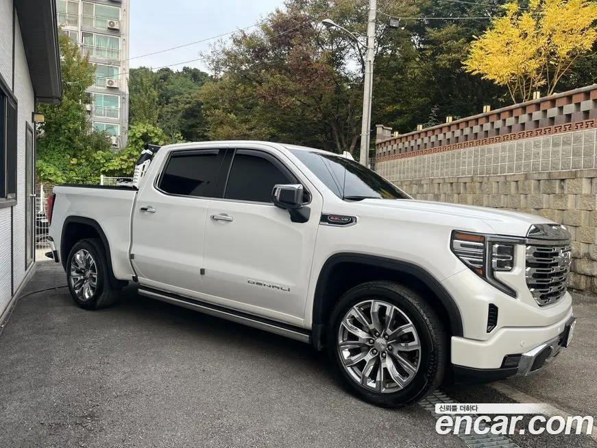 GMC Sierra — фото 3