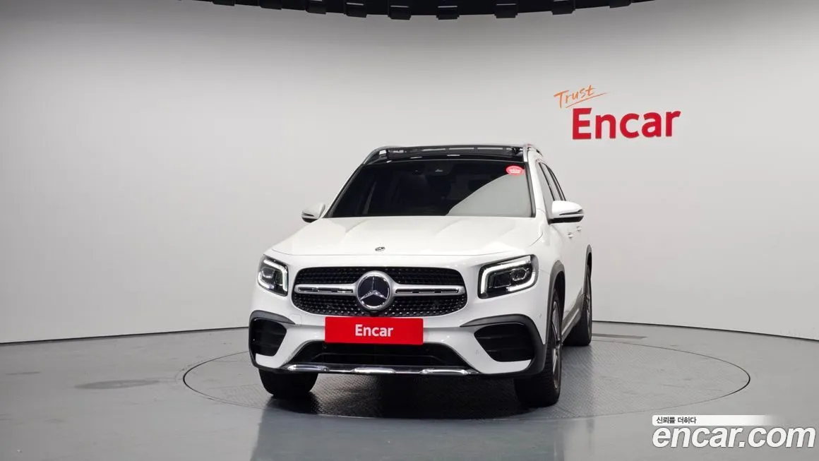 Mercedes-Benz GLB-Class — фото 3