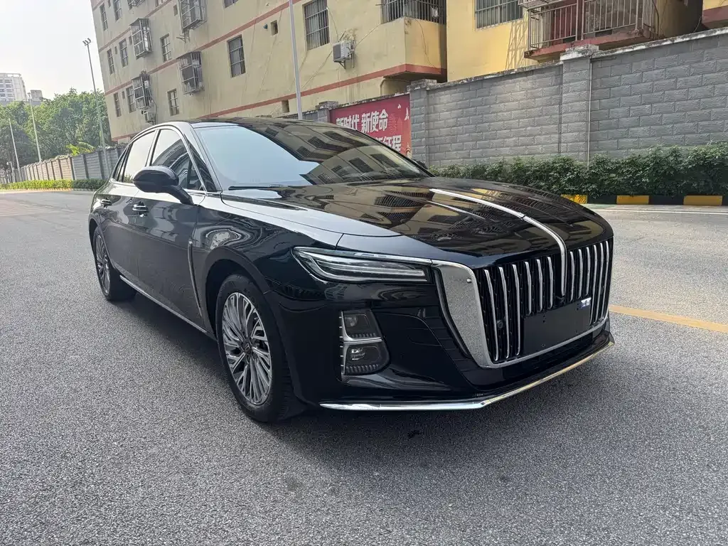 Hongqi H5 — фото 3