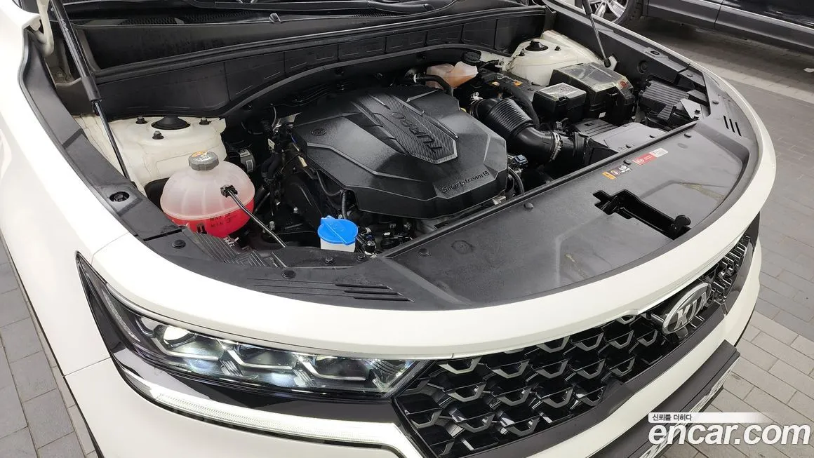 Kia Sorento — фото 6
