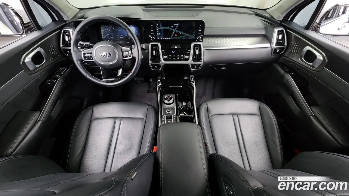 Kia Sorento — фото 7