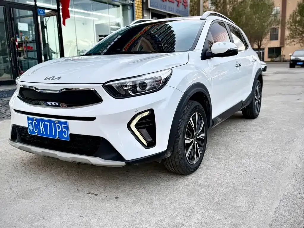 Kia KX1 — фото 1