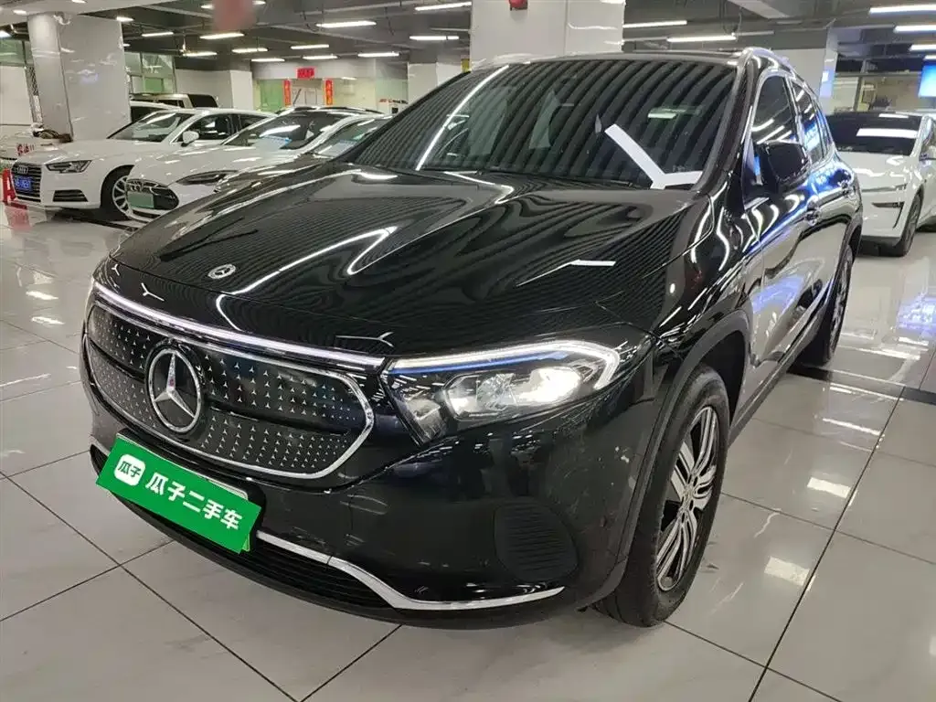 Mercedes-Benz EQA — фото 1