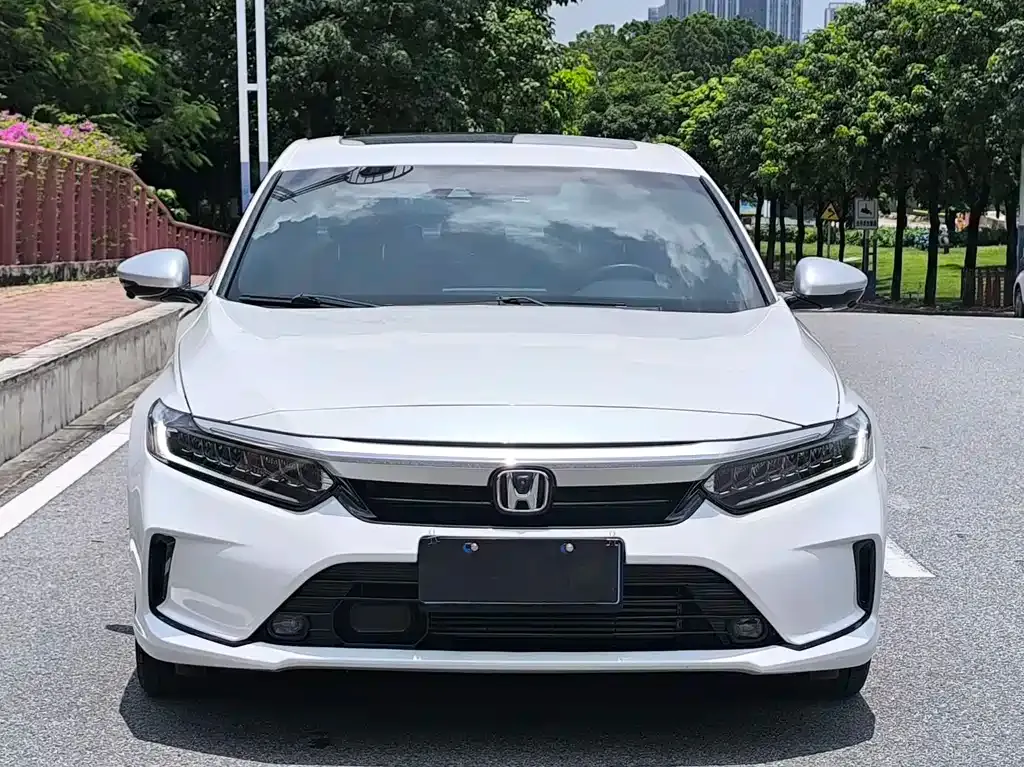 Honda Inspire — фото 3