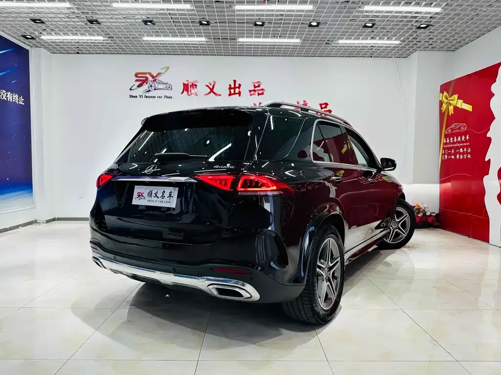 Mercedes-Benz GLE — фото 4