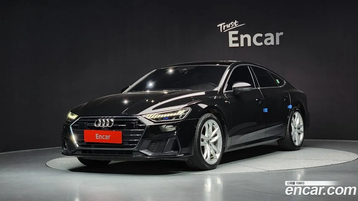 Audi A7 — фото 1