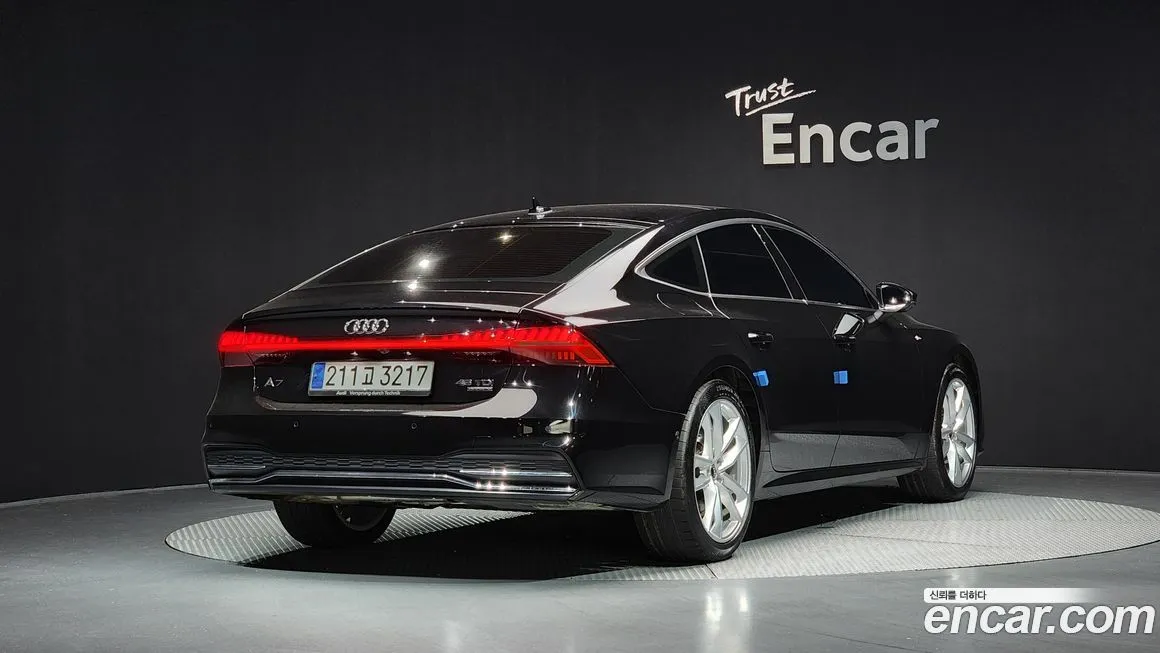 Audi A7 — фото 2