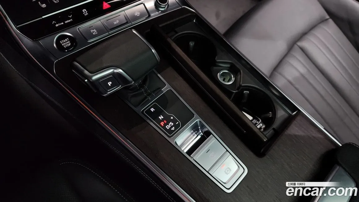 Audi A7 — фото 9