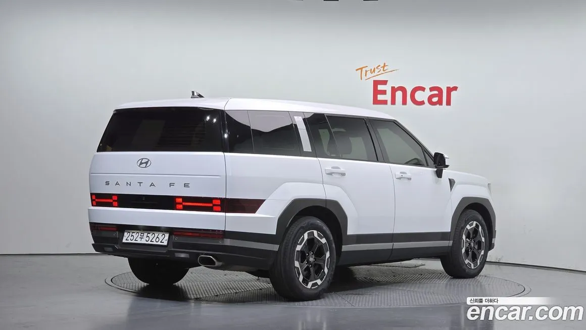 Hyundai Santafe — фото 2