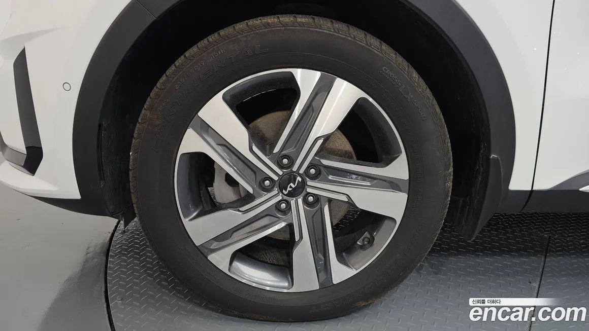 Kia Sorento — фото 5