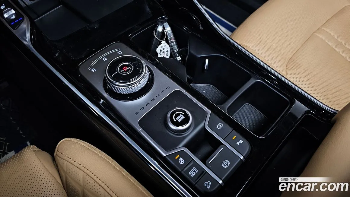 Kia Sorento — фото 9