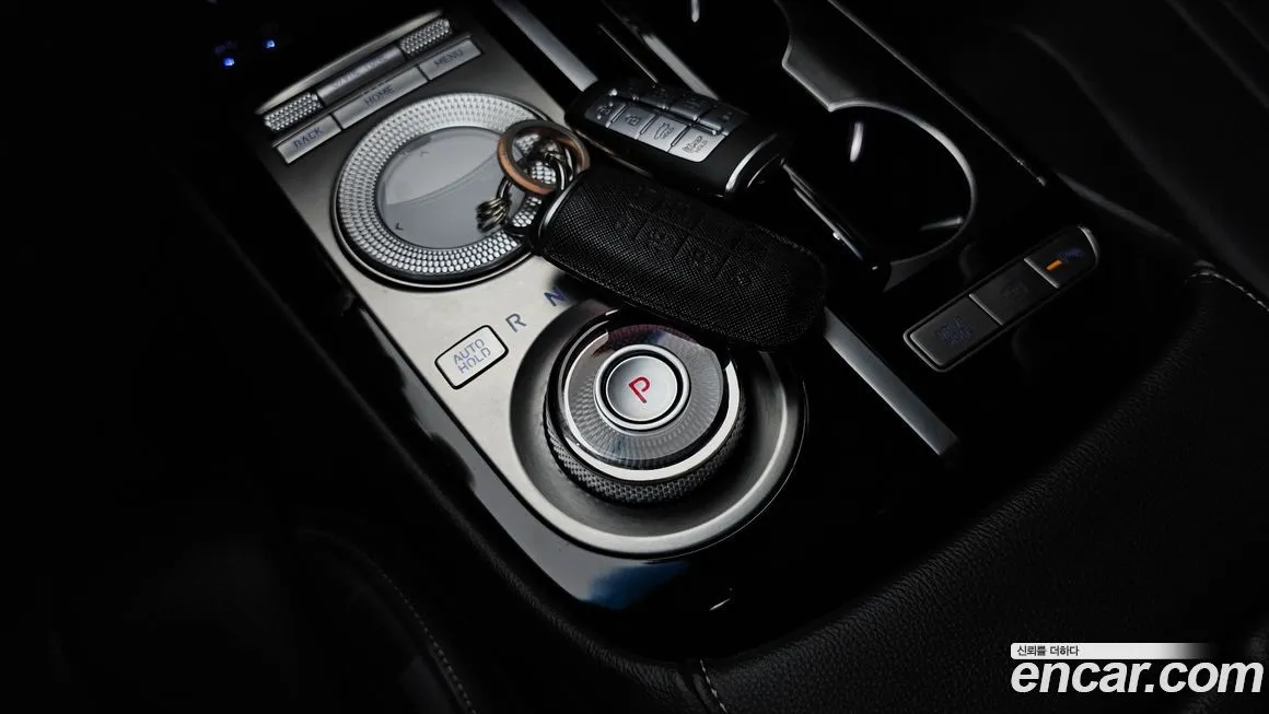 Genesis G80 — фото 9