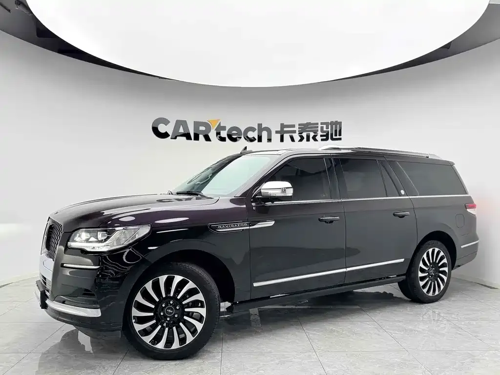Lincoln Navigator — фото 1