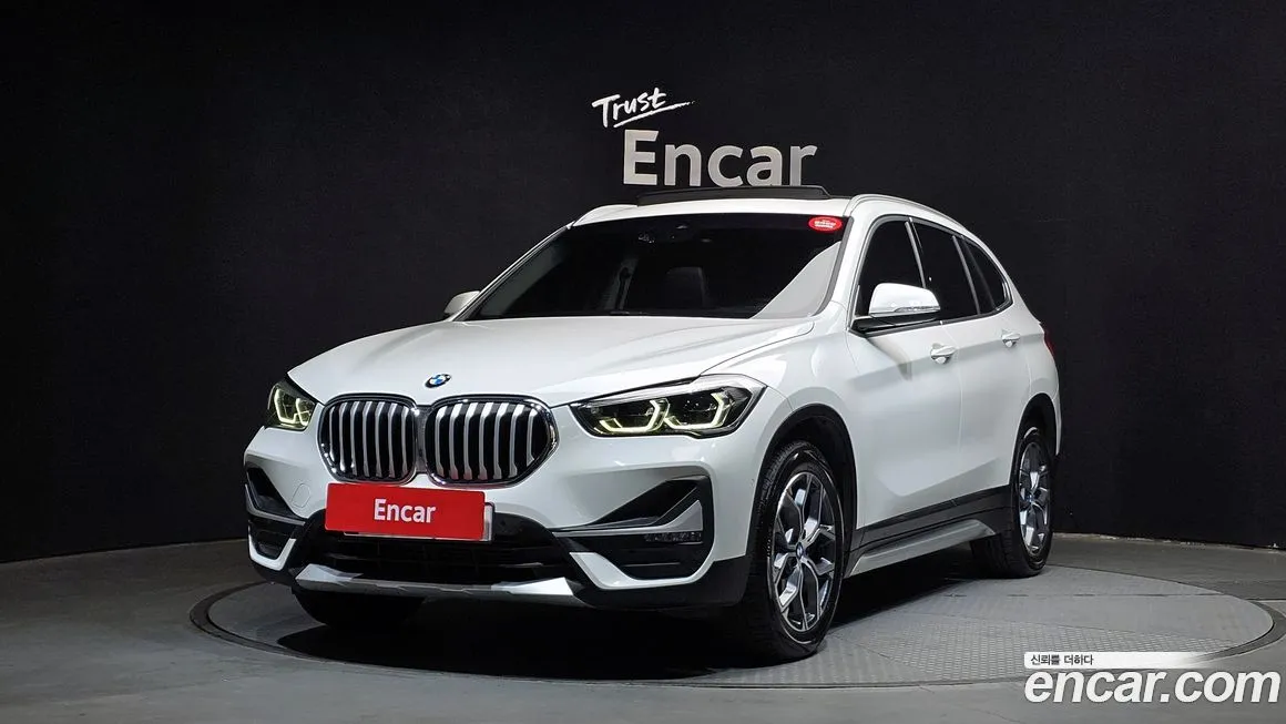 BMW X1 — фото 1