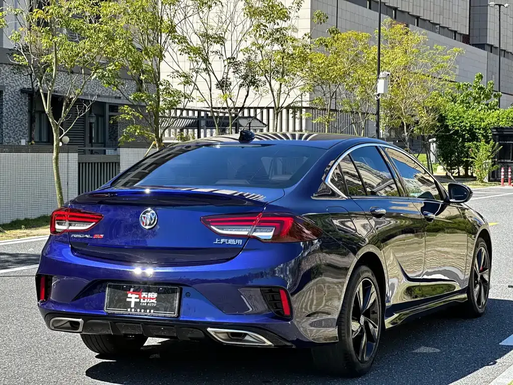 Buick Regal — фото 4