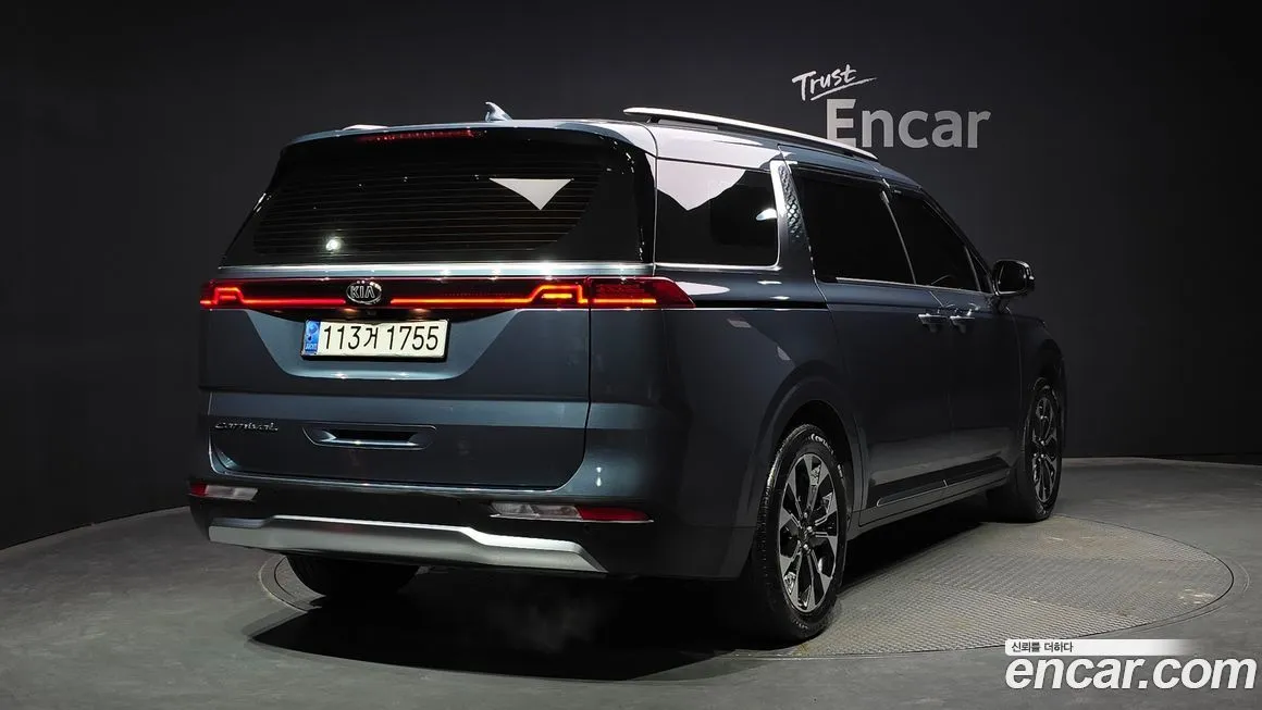 Kia Carnival — фото 2