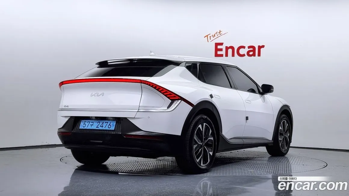 Kia EV6 — фото 2