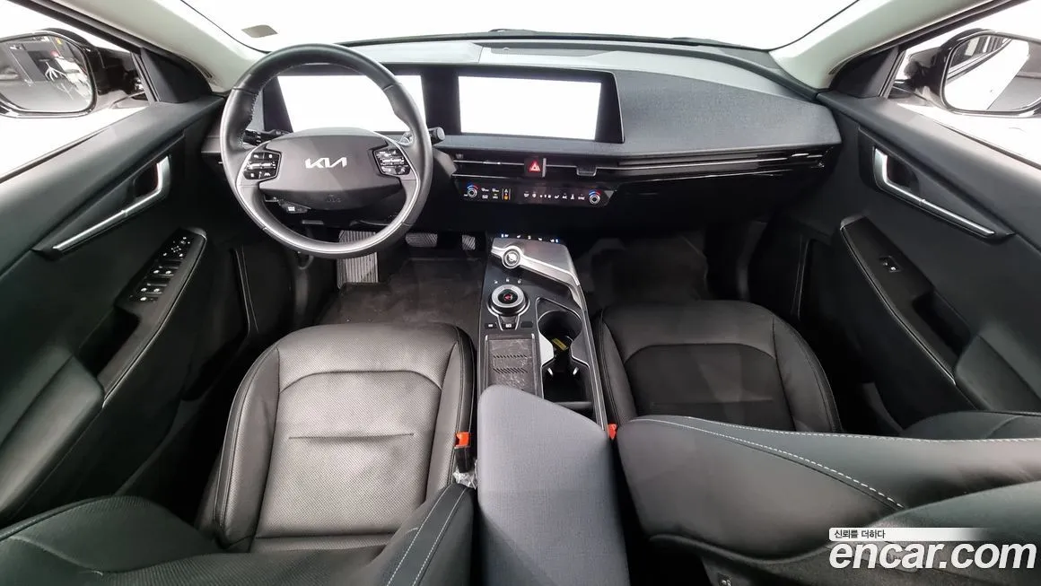 Kia EV6 — фото 7