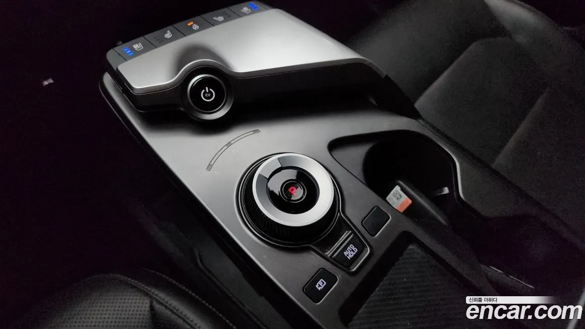 Kia EV6 — фото 9