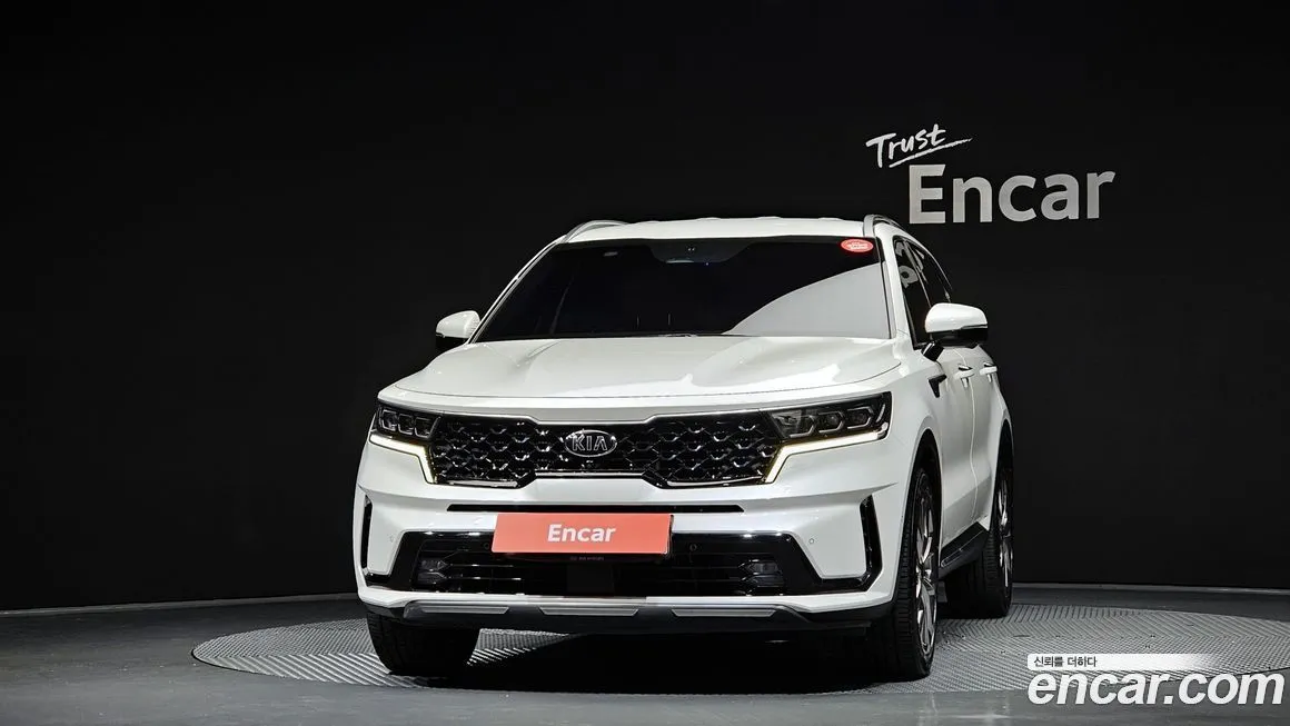 Kia Sorento — фото 3