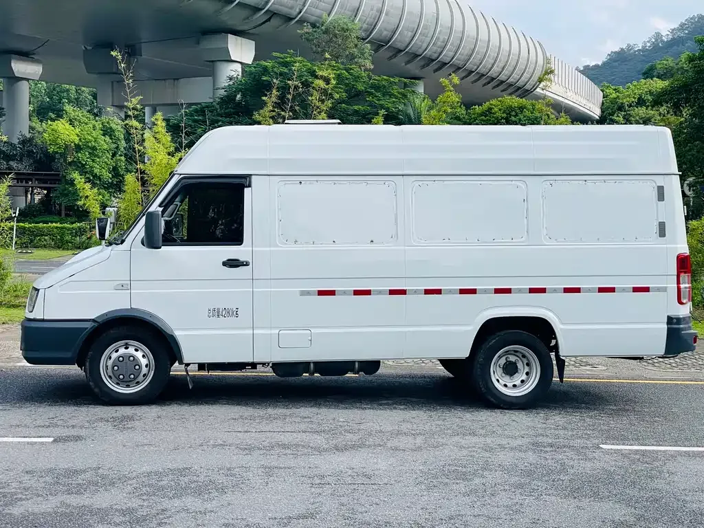 IVECO Daily — фото 3