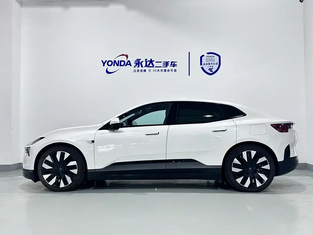 Polestar Polestar 4 — фото 2
