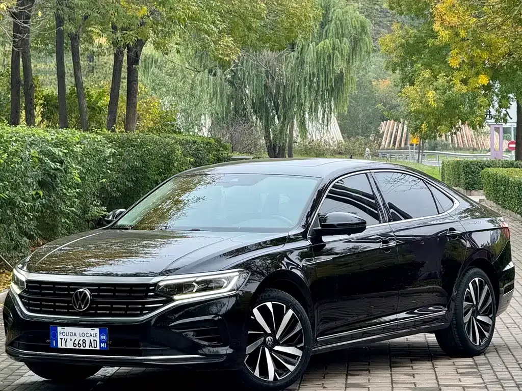 Volkswagen Passat — фото 2
