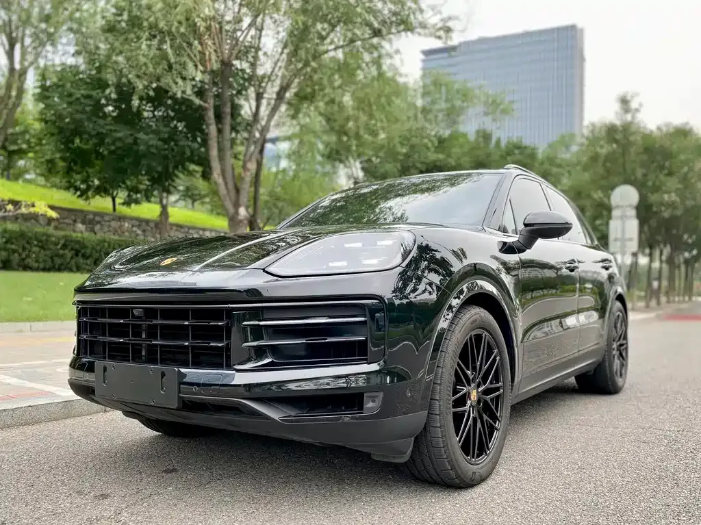 Porsche Cayenne Hybrid — фото 1