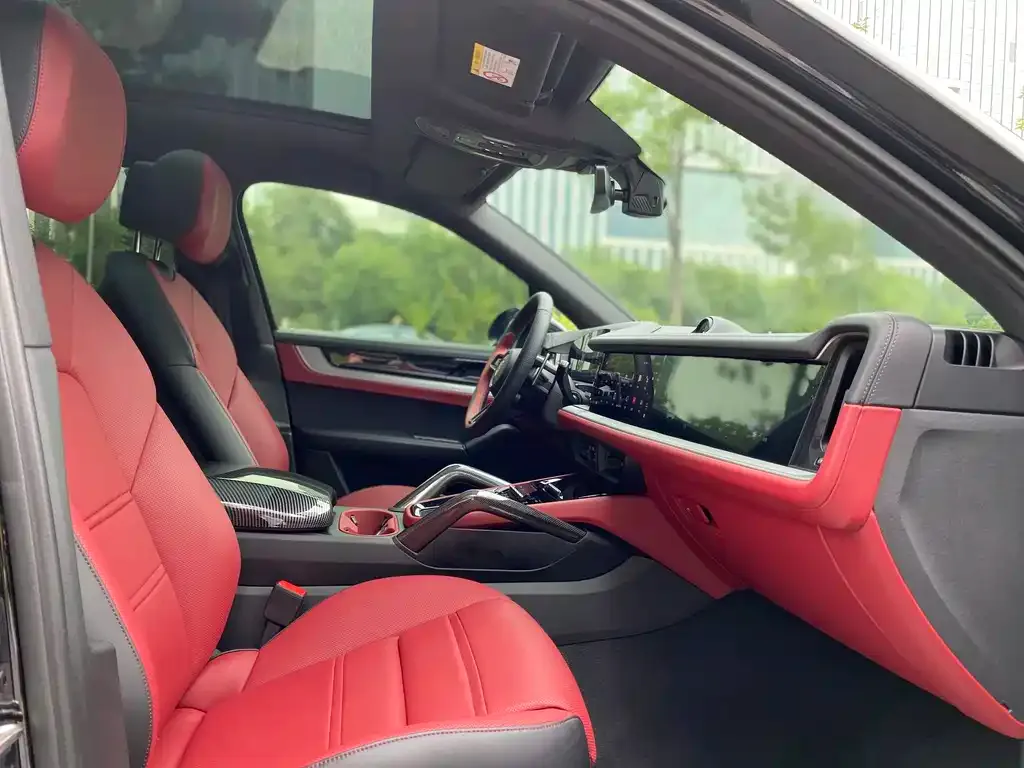 Porsche Cayenne Hybrid — фото 10