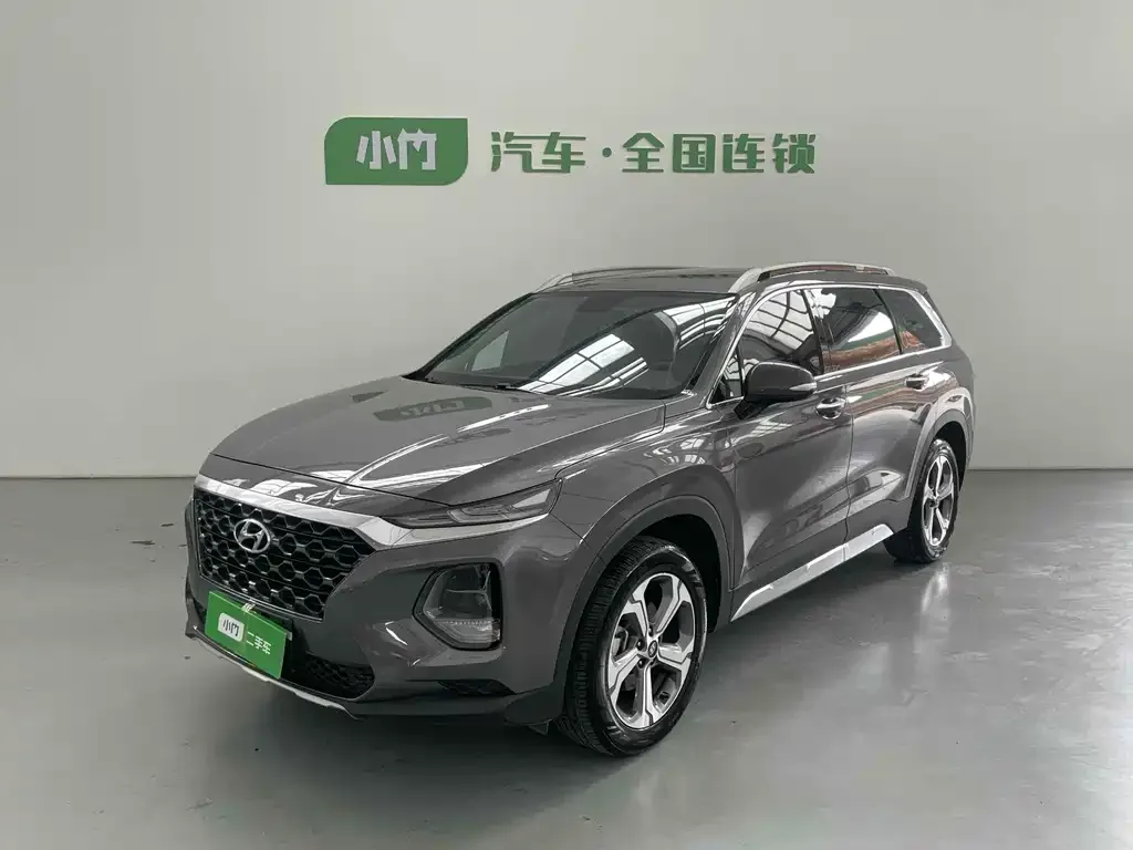 Hyundai Santa Fe — фото 1