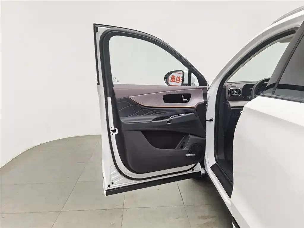 Chery Tiggo 9 C-DM — фото 8