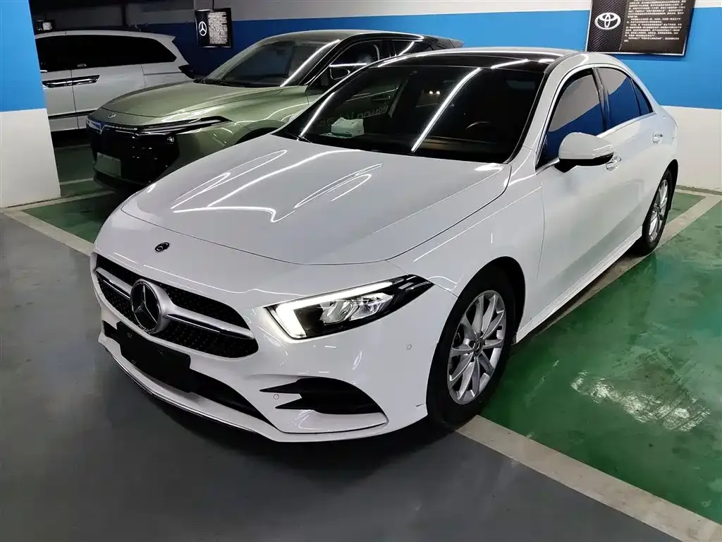 Mercedes-Benz A-Class — фото 1