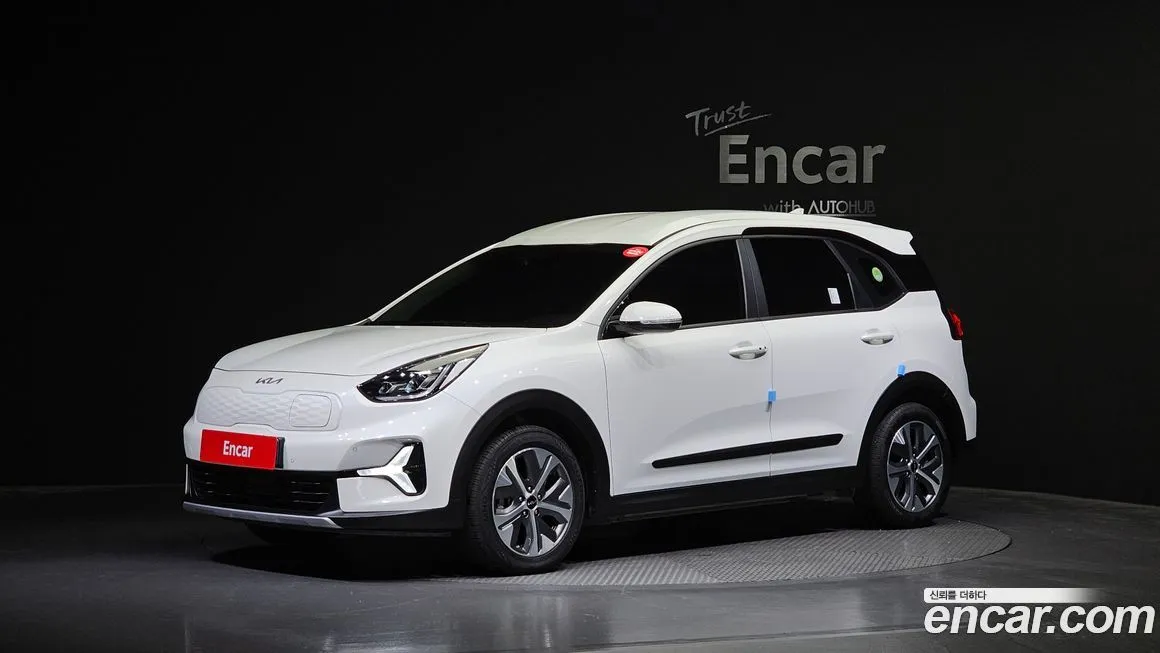 Kia Niro — фото 1
