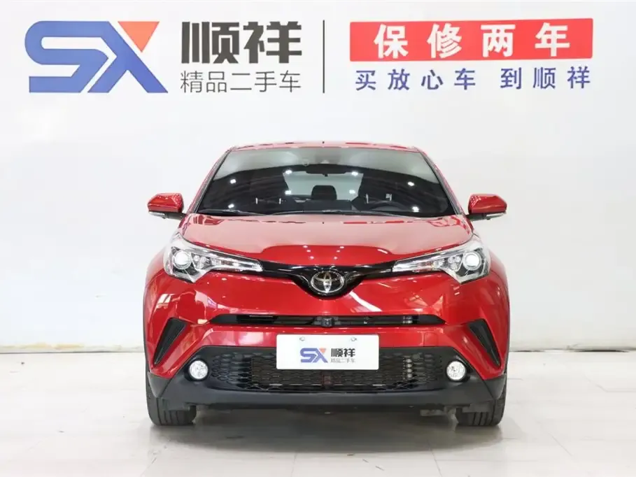Toyota C-HR — фото 2