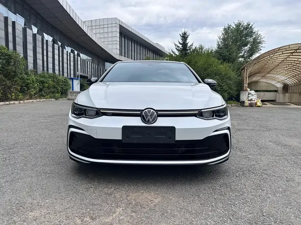 Volkswagen Golf — фото 2