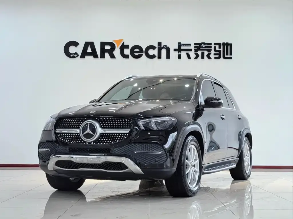 Mercedes-Benz GLE — фото 1