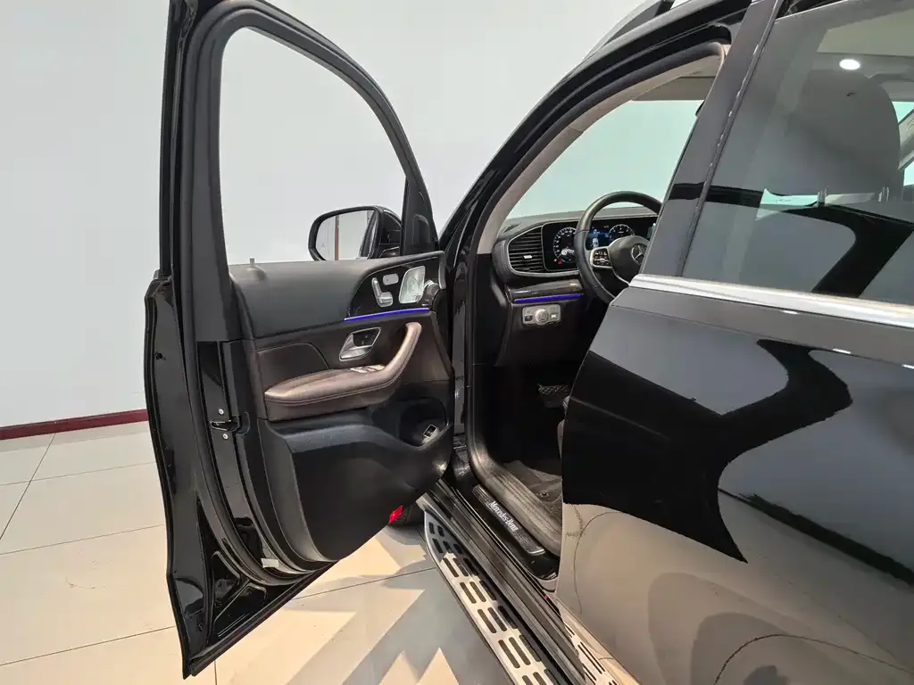 Mercedes-Benz GLE — фото 10
