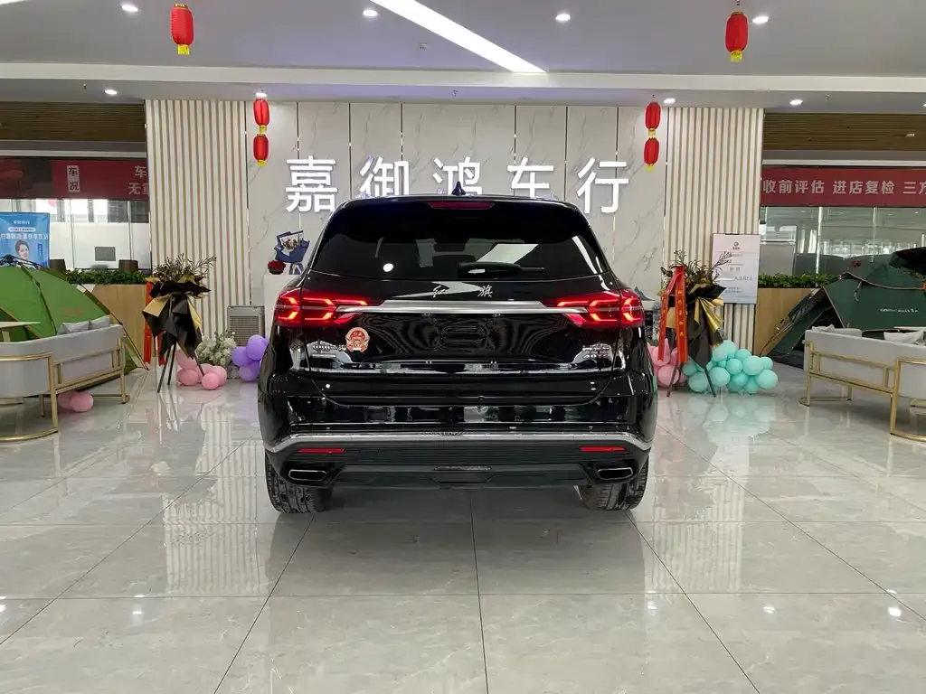 Hongqi HS5 — фото 3